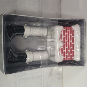 Dept 56 Ceramic Santa Boots in Chimney Salt Pepper Shaker Set Christmas IOB